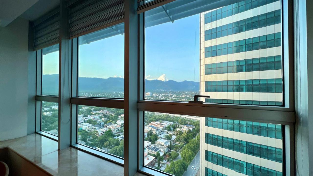 Centaurus Apartment Mountain View Two Beds Islamabad Eksteriør bilde